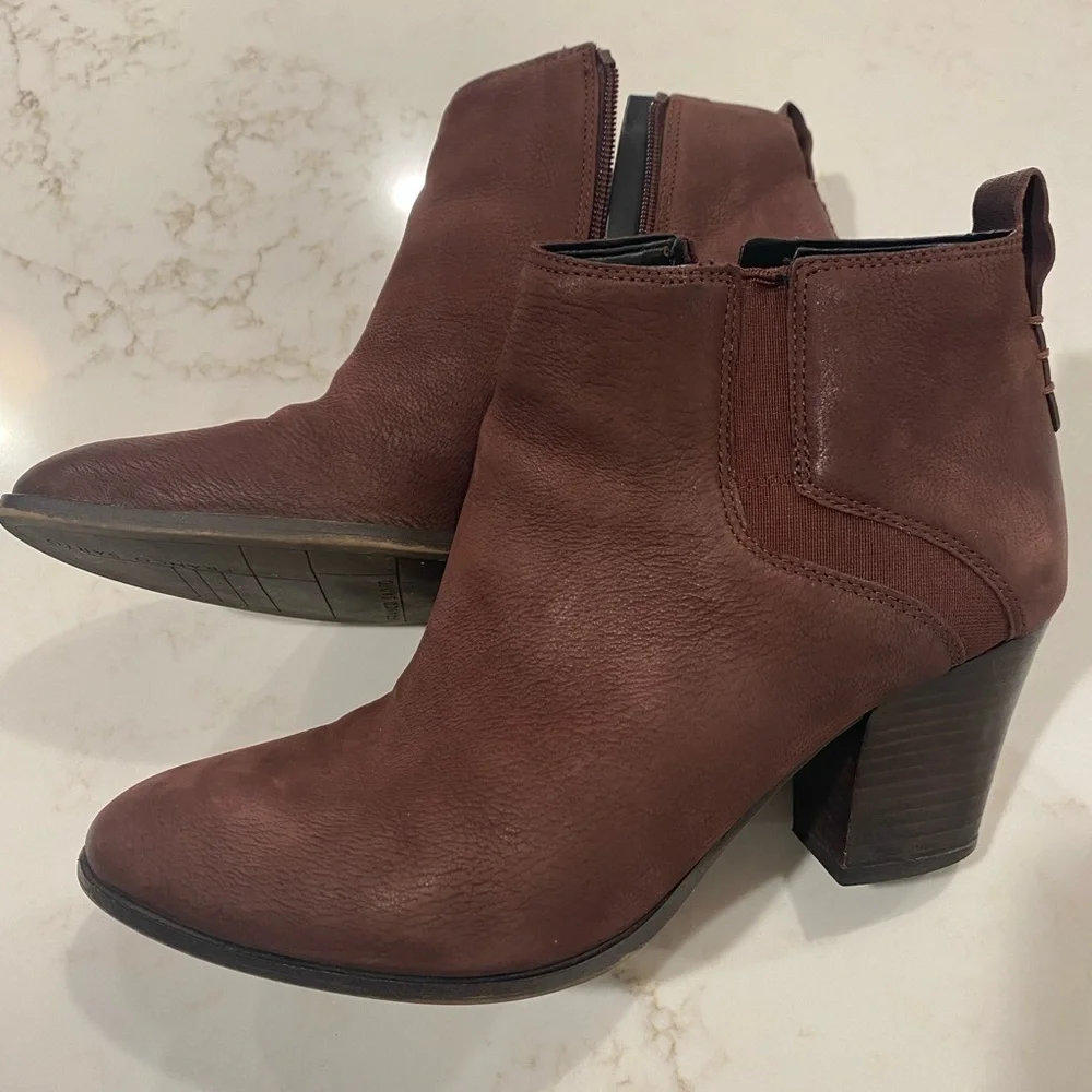 Franco Sarto Women's Burgundy Cordovan Red Suede Leather Boots Booties Size 7.5